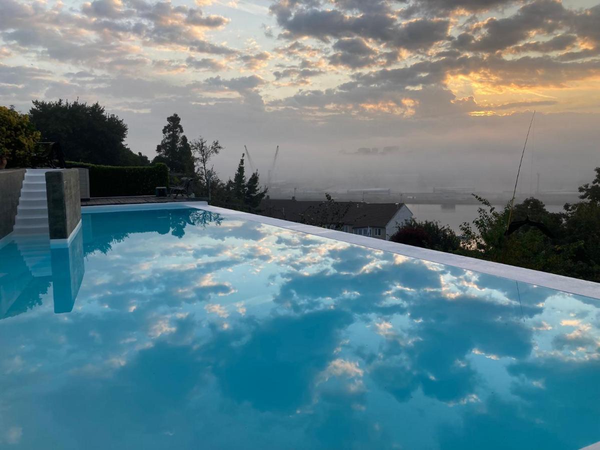Apartamento Con Piscina Y Excelentes Vistas Ferrol Ngoại thất bức ảnh